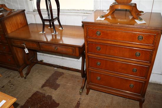 Regency style mahogany six-piece bedroom suite(-)